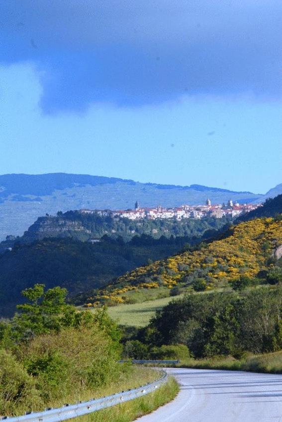 Bed and Breakfast Borgo San Pietro Agnone Exterior foto