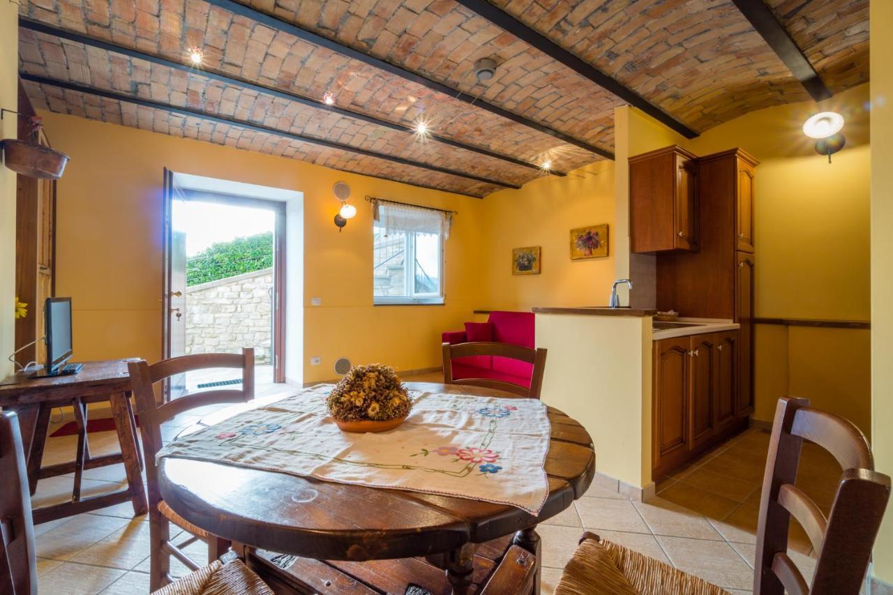Bed and Breakfast Borgo San Pietro Agnone Exterior foto